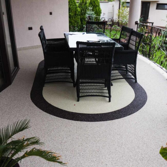 Steinteppich außen Terrasse