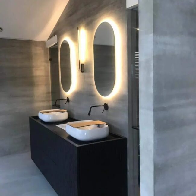 Mikrozement im Badezimmer in Köln – fugenloser Boden vom Fachbetrieb